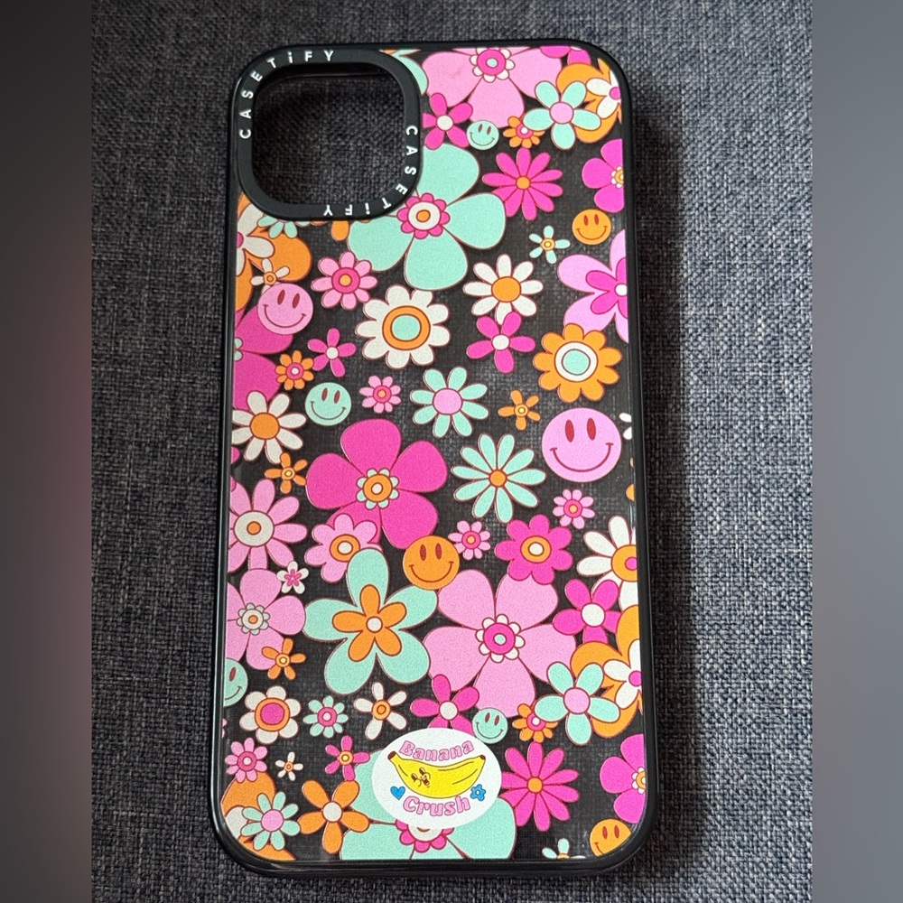 iPhone 14/15plus Casetify Floral Smiley Phone Case